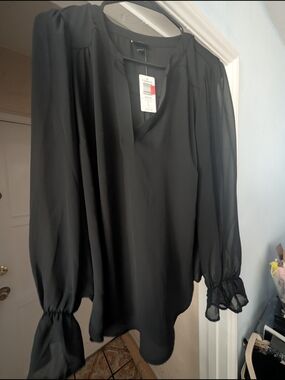 Torrid Black V-Neck Long Sleeve Blouse